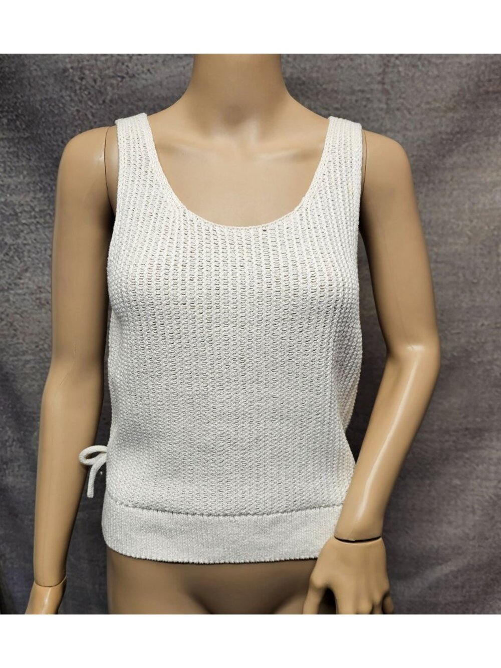 VINCE IVORY S SWEATER KNIT SURPLICE V-NECK BACK SIDE TIE RIBBED TEXTURE TANK TOP